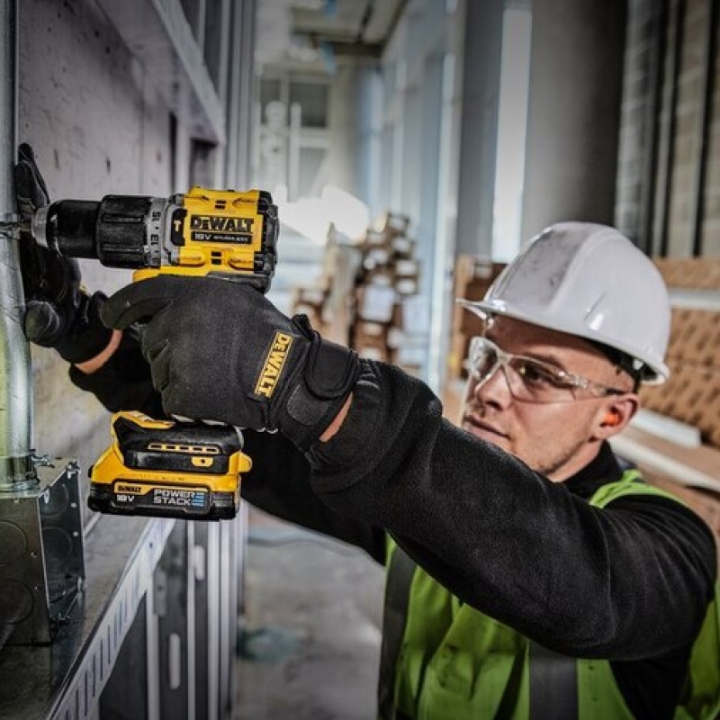Masina de gaurit si insurubat DeWALT DCD800E2T, 90 Nm, mandrina rapida, cu 2 acumulatori POWERSTACK Li-Ion 18V, 1.7Ah, cutie transport
