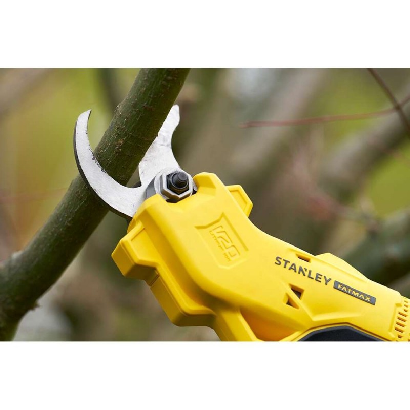 Foarfeca electrica de gradina STANLEY FatMax V20 SFMCPP32B, 18V, diametru maxim taiere 32 mm, fara acumulator, fara incarcator