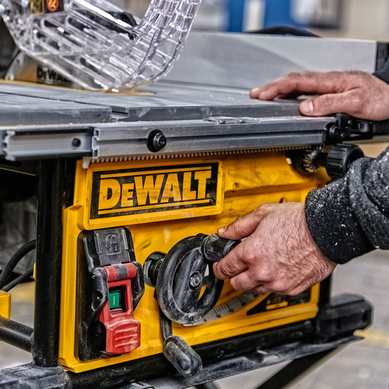 Fierastrau circular de banc DeWALT DWE7492, 250 mm, 2000 W