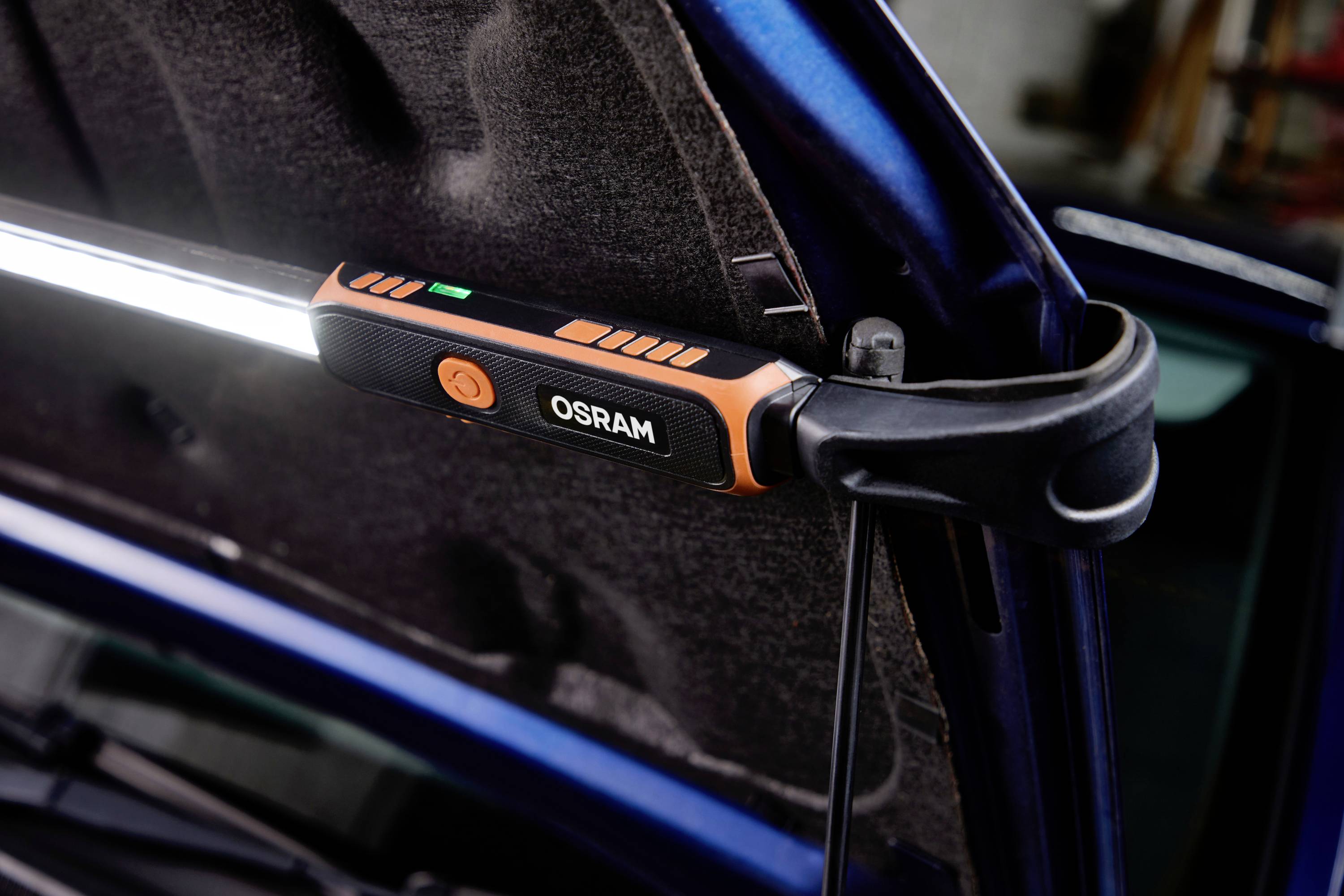 Lanterna de lucru auto OSRAM LEDinspect RECHARGEABLE UNDERBONNET LIGHT LEDIL415, 1200 lm, prindere pe capota, cu LED, telescopica