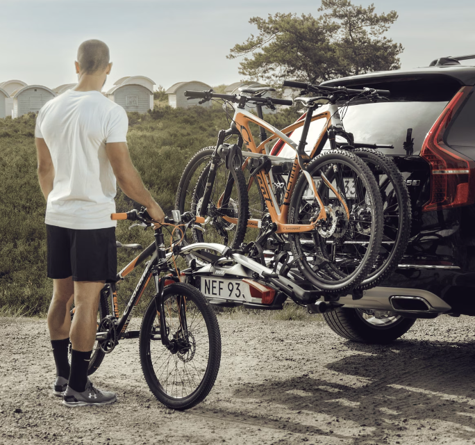 Suport auto pentru 3 biciclete THULE Velocompact F 961500, prindere pe carlig remorcare FIX4BIKE, capacitate incarcare 60 kg, rabatabil, priza13 pini