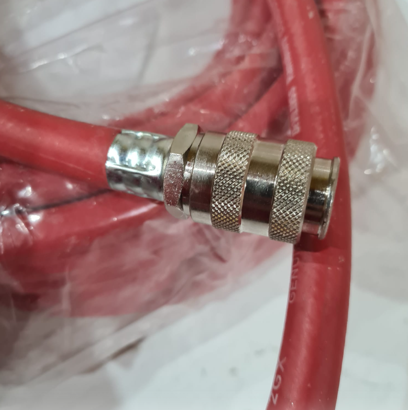 Furtun alimentare aer DE VILBISS H-6085-QD-15, profesional, diametru 8 mm, lungime 15 metri, din cauciuc
