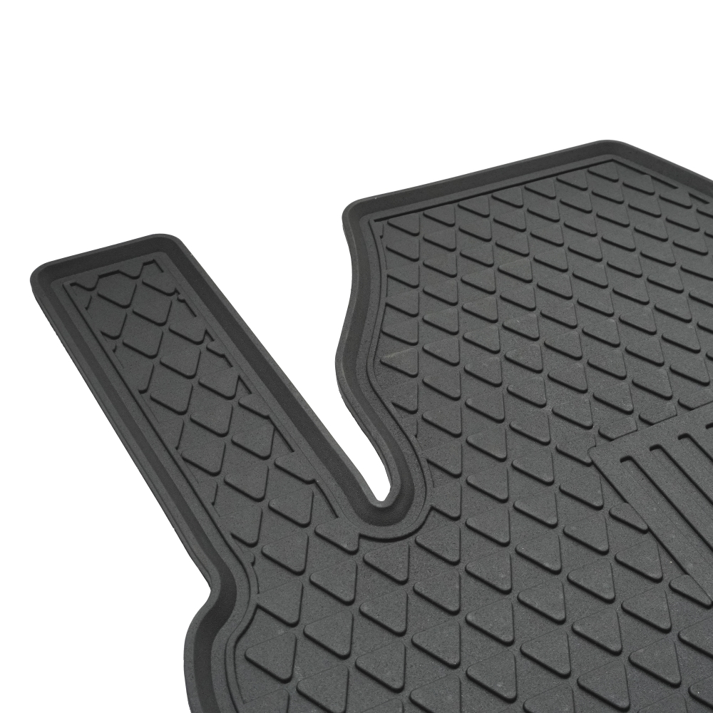 Set covorase auto din cauciuc UMBRELLA 101124, negru, pentru Volkswagen Touran, 2011-