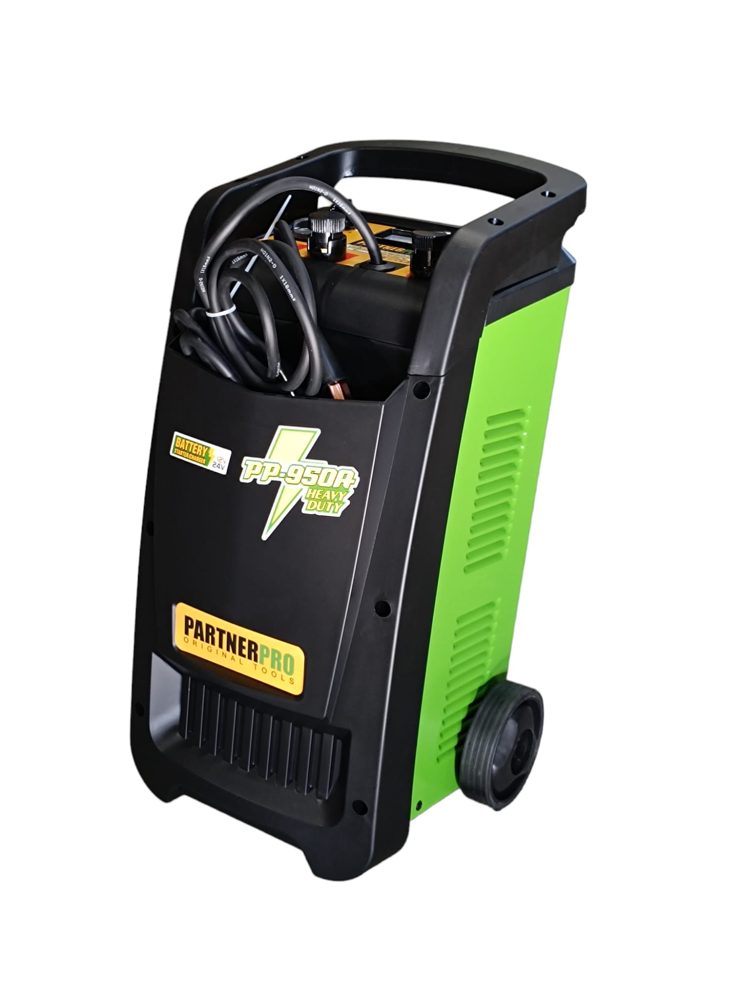 Robot de pornire auto PARTNER PRO PP-950A 12973, iesire12V/24V, curent incarcare 10A, capacitate baterie incarcata 10-150A/h