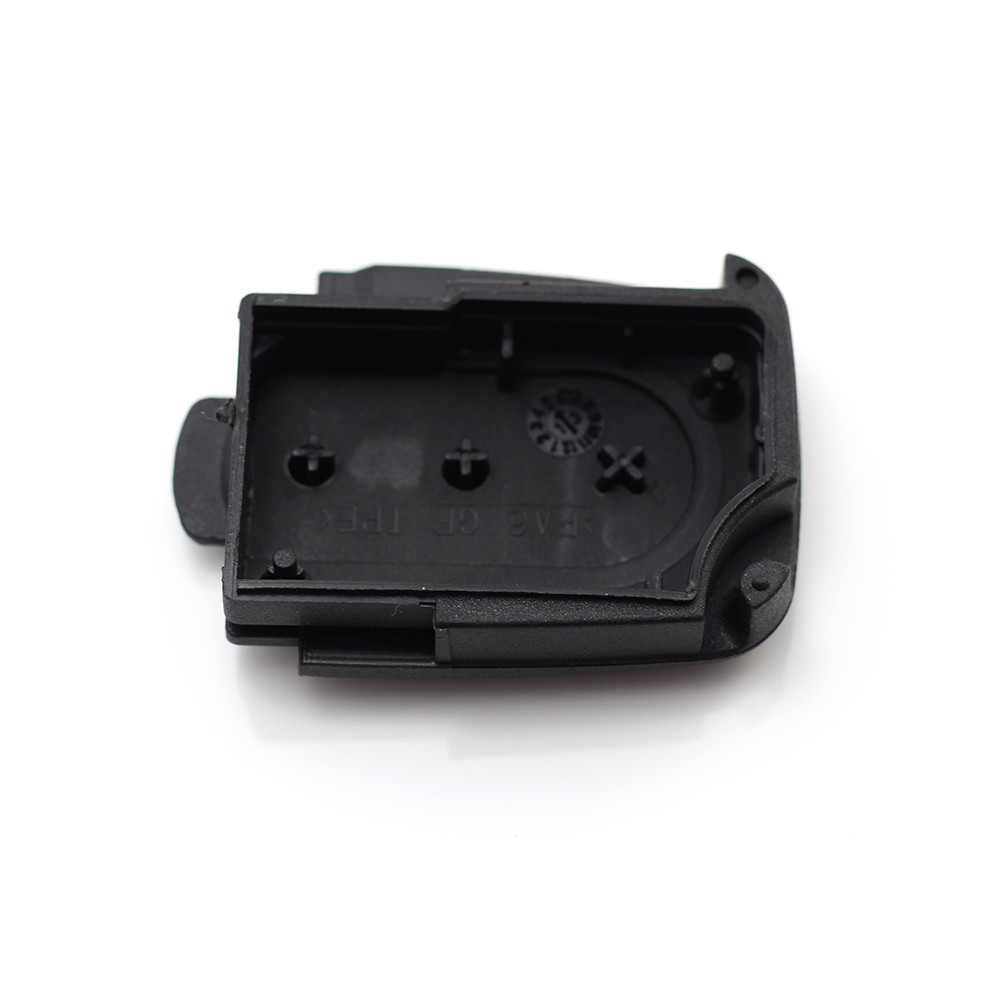 Carcasa cheie contact CARGUARD CC033, pentru Audi, tip briceag, cu 3 butoane rotunde, cu baterie 2032