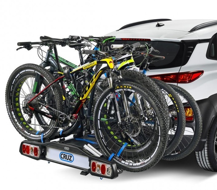 Suport pentru 4 biciclete CRUZ Pivot 940-515, greutate suportata 60 kg, prindere pe carligul de remorcare, priza alimentare 13 pini, cu antifurt