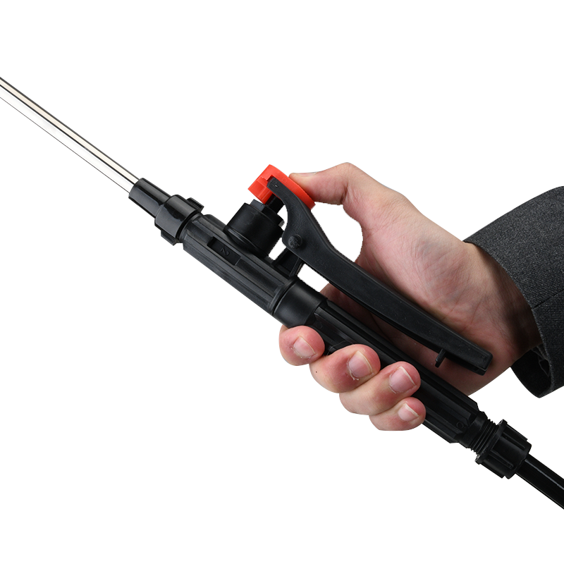Pompa de stropit cu acumulator MICUL FERMIER MF-PA1010-S001-G01, 8 Ah, 5.5 bar, 2.6 l/min, volum rezervor 20 litri, lance 46-80 cm