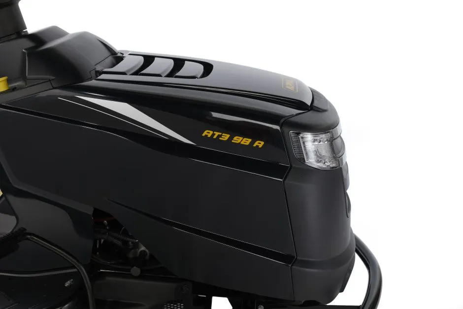 Tractoras de tuns iarba ALPINA AT3 98 A 074700, motor benzina, 352 CC, 8.8 CP, 6.5 kW, latime lucru 98 cm, inaltime taiere 25-80 mm, 7 trepte taiere