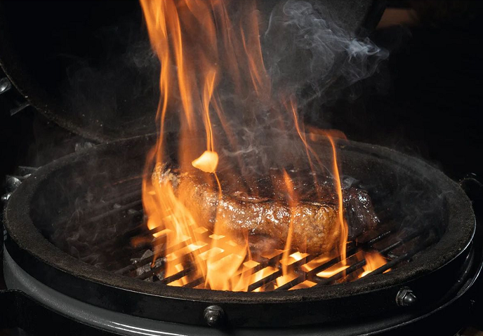 Gratar ceramic pe carbuni LANDMANN Kamado 00573, suprafata de gatit din otel inoxidabil, diam 27 cm, 44 x 44 x 55 cm, termometru, gri, suport 3 picioare