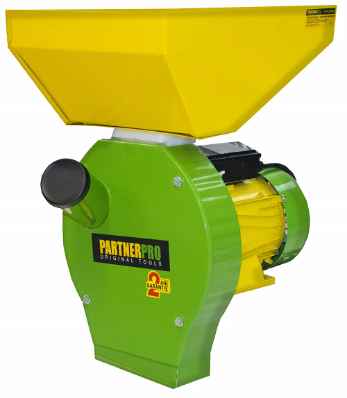Moara electrica PARTNER PRO PP3900 13800, 3.9 kW, productivitate 240 Kg/h, 2850 rot/min