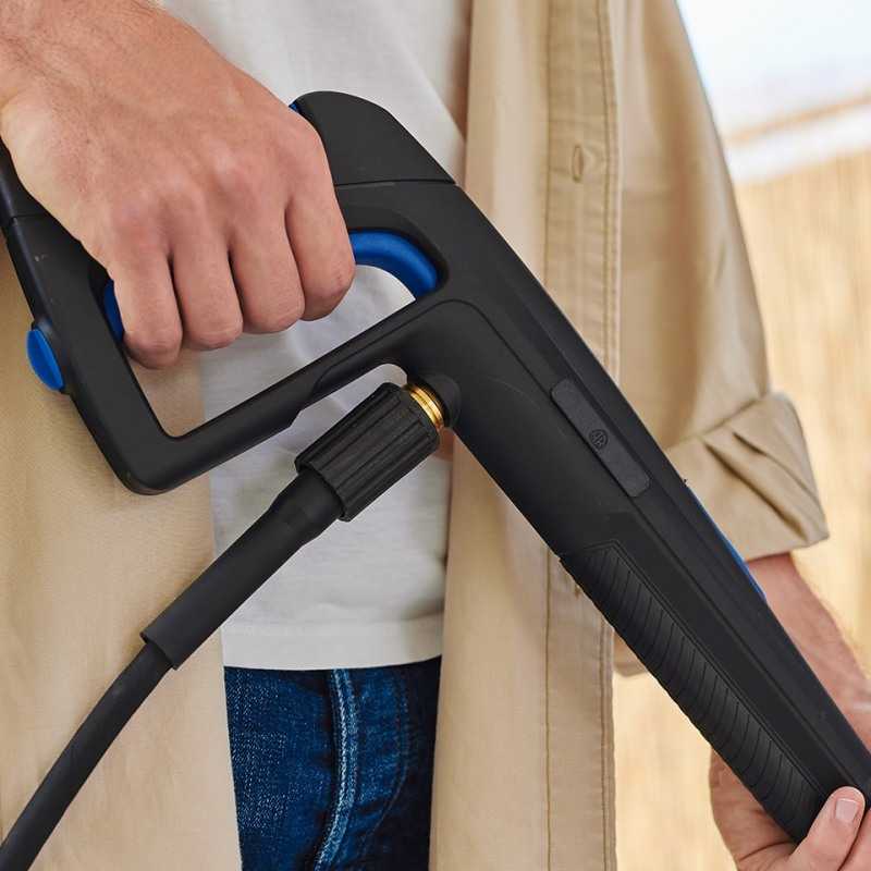 Masina de spalat cu presiune profesionala ANNOVI REVERBERI AR589, 2000 W, 170 bari, debit 500 l/h, furtun 10 m, pistol
