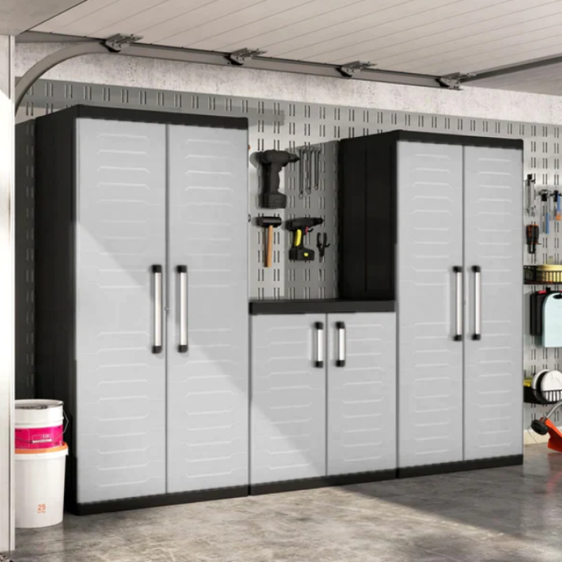 Dulap depozitare pentru exterior KETER Detroit Alto 96341000, negru-gri, din polipropilena, 65 x 45 x 182 cm, manere aluminiu, picioare reglabile