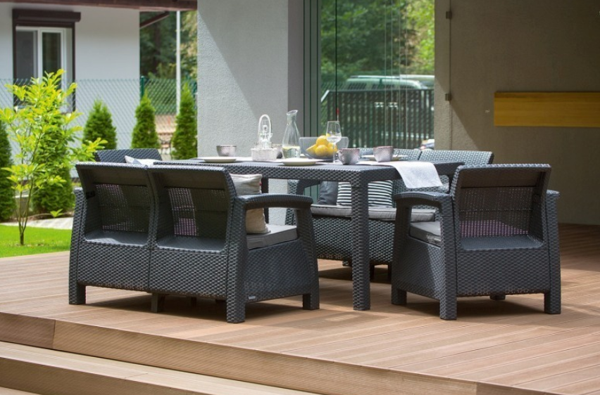 Set mobilier gradina KETER Corfu Fiesta 258945, maro, masa dreptunghiulara, 2 canapele cu 2 locuri, 2 fotolii, 6 perne, din polipropilena