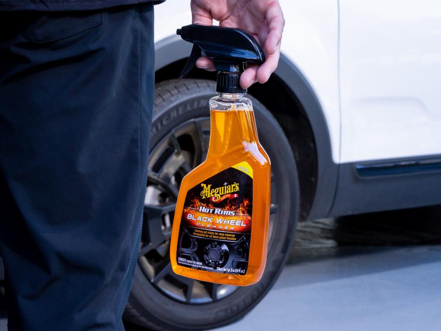 Solutie curatare jante auto MEGUIARS Hot Rims Black Wheel Cleaner G230524, pentru jante negre mate, 709.7 ml