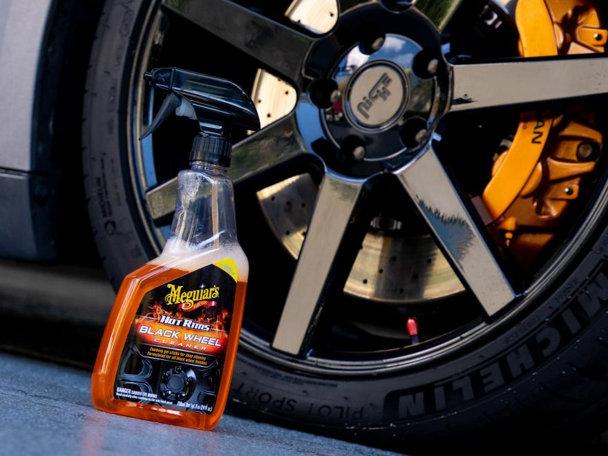 Solutie curatare jante auto MEGUIARS Hot Rims Black Wheel Cleaner G230524, pentru jante negre mate, 709.7 ml