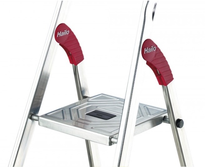 Scara pliabila HAILO StandardLine 8160707, 7 trepte, greutate maxima 150 kg, aluminiu, picioare antiderapante, tava multifunctionala, pentru uz casnic