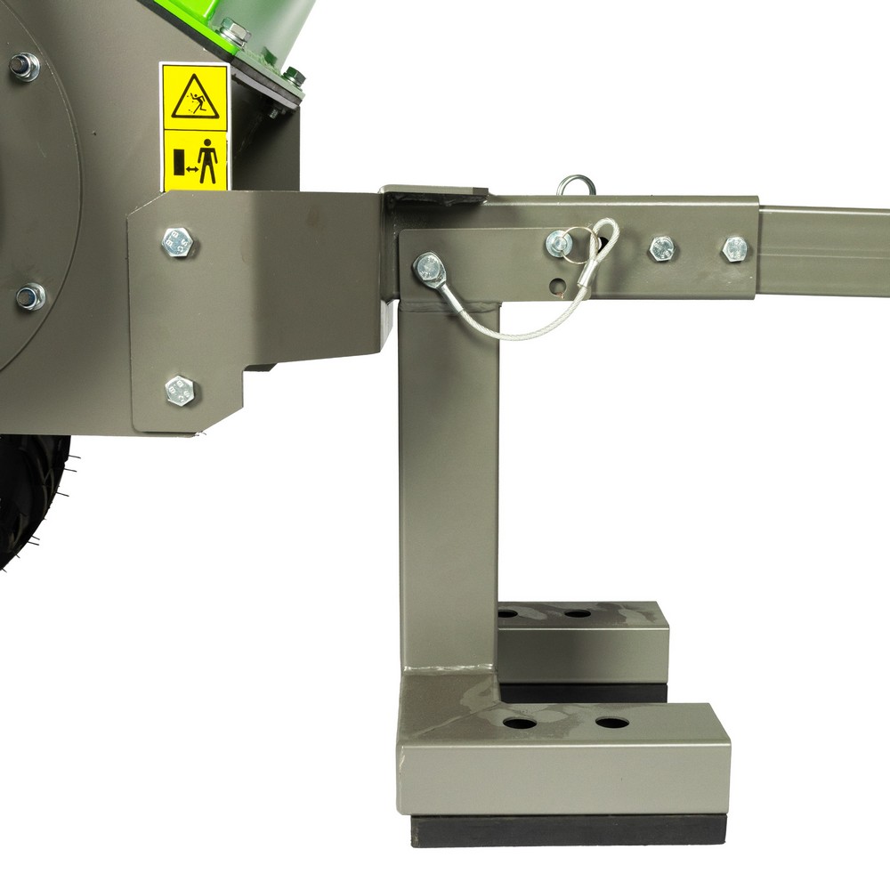 Tocator de crengi Micul Fermier MF-MO1009-S001-G01, motor benzina 15 CP, cu carlig de remorcare, 120 mm diametru maxim de taiere, pentru rumegus