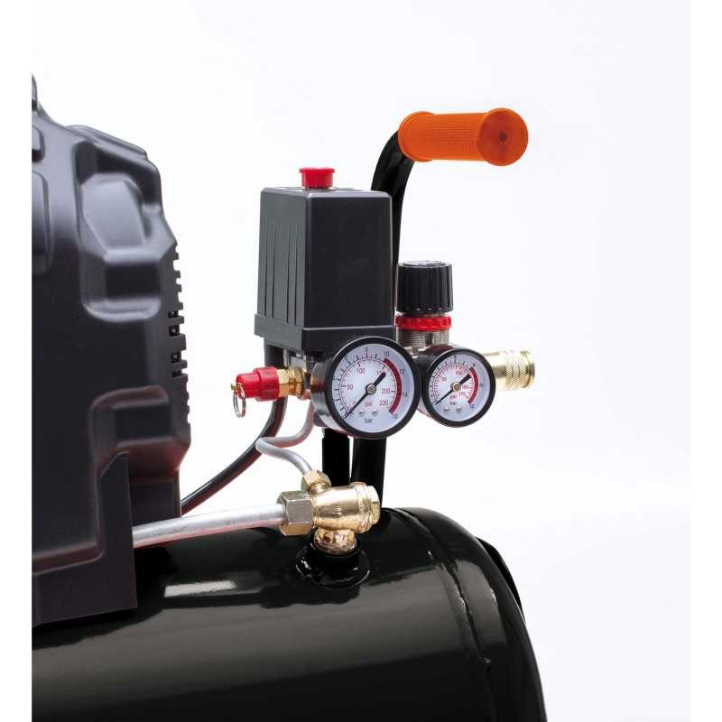 Compresor Black & Decker BD 205/50, debit 210 L/min, putere 2000 W, capacitate rezervor 50 L