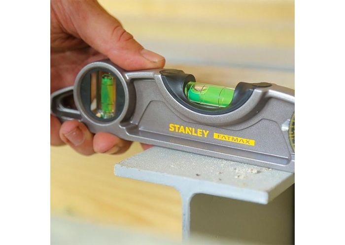 Nivela magnetica Stanley 4700043609, aluminiu, 250 mm, 3 fiole