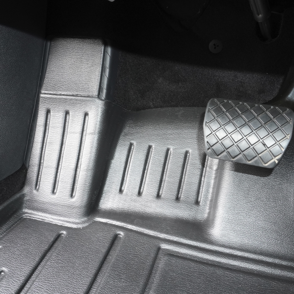 Set covorase auto cauciuc UMBRELLA 116594, pentru OPEL CORSA F, incepand cu an fabricatie 2019