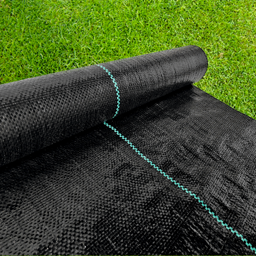 Folie antiburuieni/mulcire din polipropilena, MESTERINO PP1002150, 2.1 m X 50 m, densitate 100g/mp culoare neagra cu dungi, protectie UV