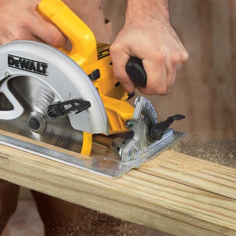 Fierastrau circular de mana DeWalt DWE575K-QS, 1600 W, disc taiere 190 mm