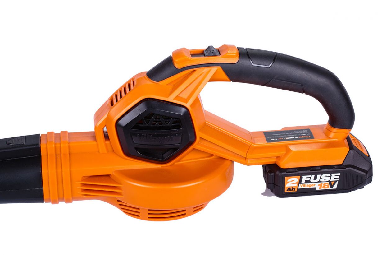 Suflanta de frunze pe acumulator VILLAGER VBV 2120, 18V, 12000 rpm, 105 mc/min, 58 m/s, fara acumulator si incarcator