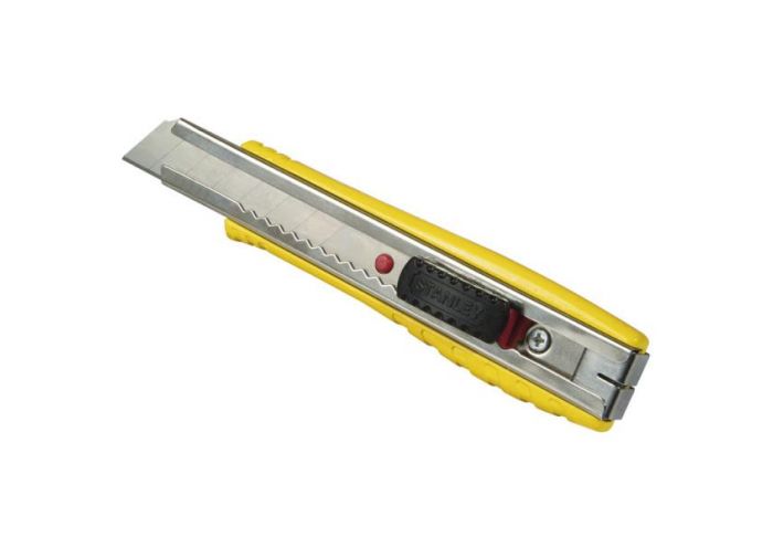Cutter STANLEY 8-10-421 Fatmax cu lama retractabila 18 mm