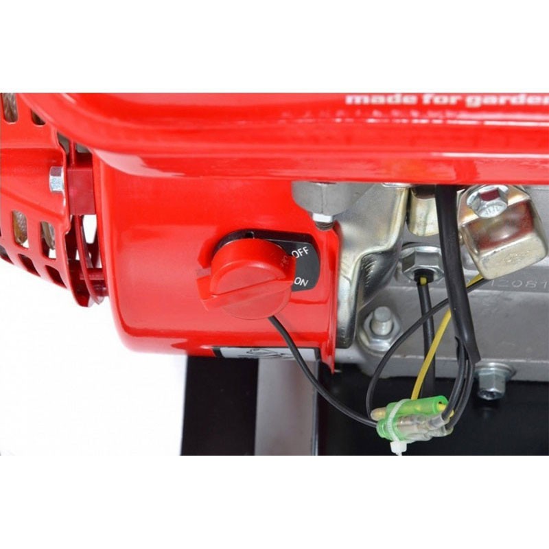 Motopompa pe benzina HECHT 3635, racord 2 inch, putere 6.5 CP, debit apa 30000 l/h, inaltime maxima refulare 27 m