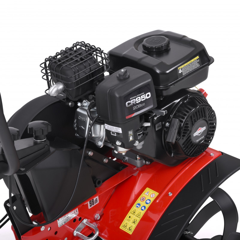 Motosapa HECHT 790 BS, motor 4 timpi, capacitate cilindrica 208 CC, 6.5 CP, latime de lucru 84 cm