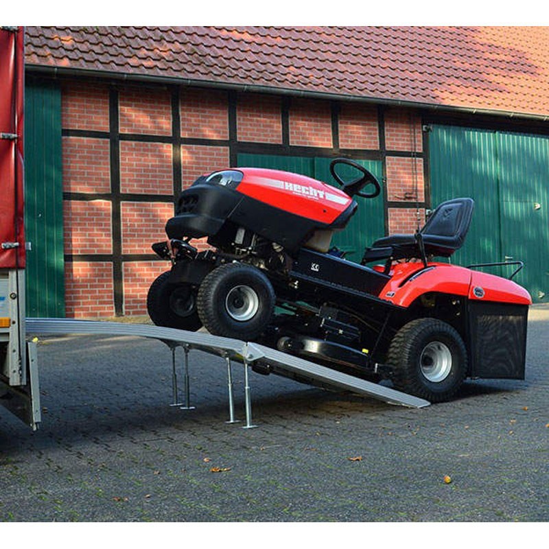 Rampa de incarcare HECHT 005005, lungime 225 cm, latime 28 cm, capacitate de incarcare 340 - 680 kg