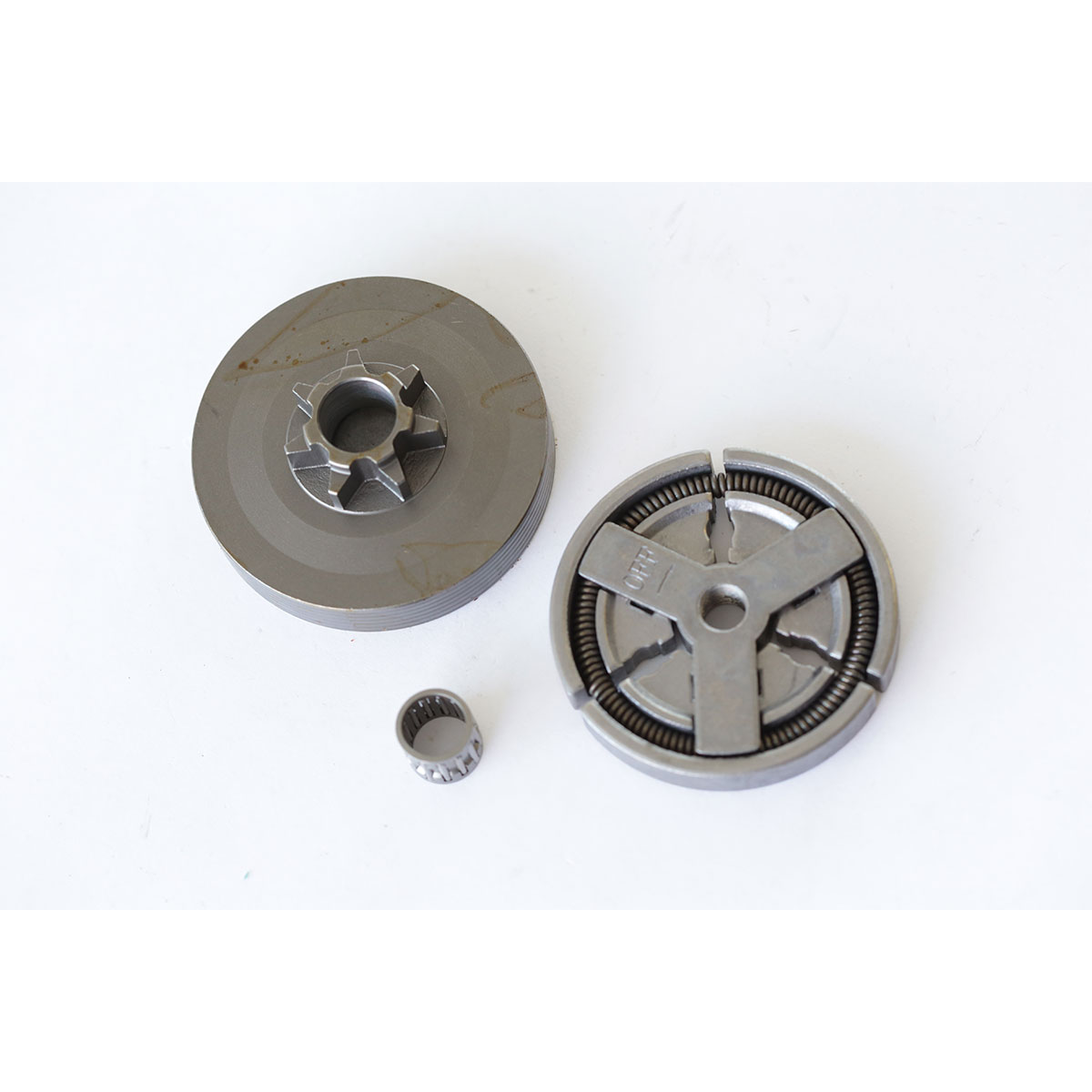 Ambreiaj si carcasa cu zimti MICUL FERMIER, GF-0264 pentru drujba 5200