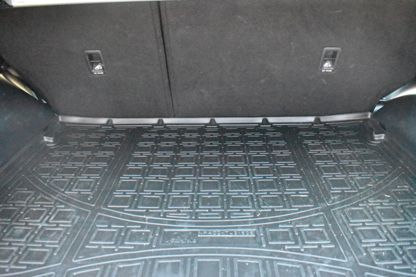 Tavita protectie portbagaj Fit UMBRELLA 08866, pentru Nissan Pathfinder (R52) (2012-2020), cu randul 3 rabatat