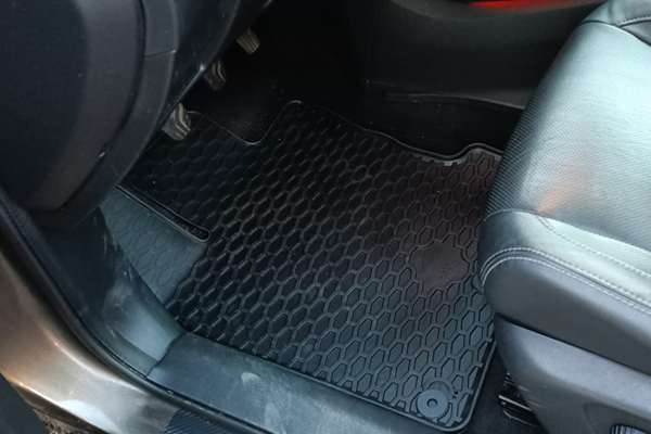 Set covorase auto din cauciuc, UMBRELLA 45219, pentru Dacia Logan (2021-)