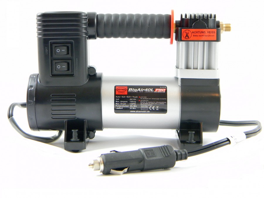 Compresor auto aer digital HEYNER 25554, alimentare 12 V, 40 l/min, 9 bar, lampa LED, geanta transport, 4 adaptoare