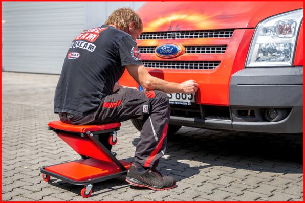 Pat mecanic pentru atelier auto KS TOOLS 500.8011, transformabil in scaun, cadru metalic, cu roti, rosu, capacitate sustinere 90 kg