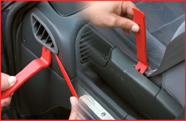 Set 11 pene din material plastic KS TOOLS Master 911.8205, pentru demontare clipsuri, rosu
