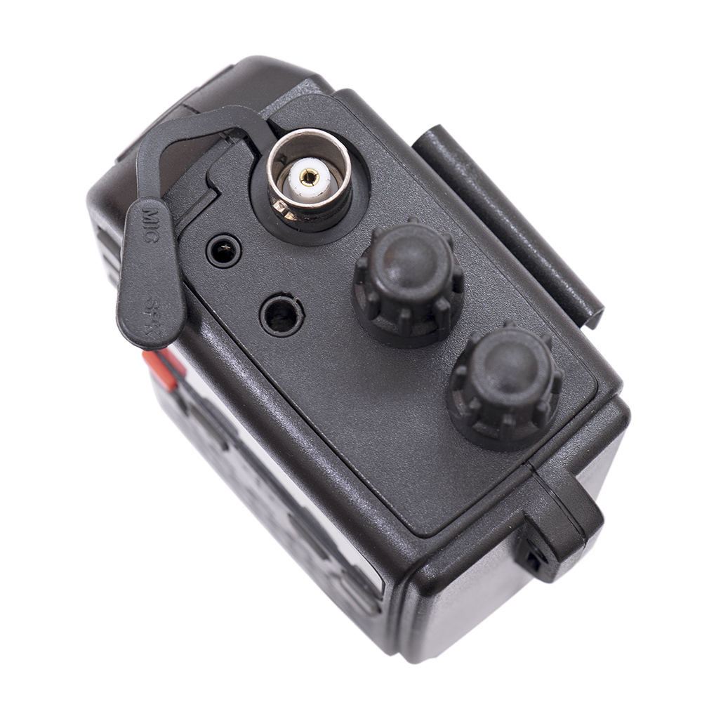 Statie radio CB portabila PNI Escort HP62 24611, conector BNC, mufa cu 2 pini si mufa PL259, 40 canale, putere emisie 4W+