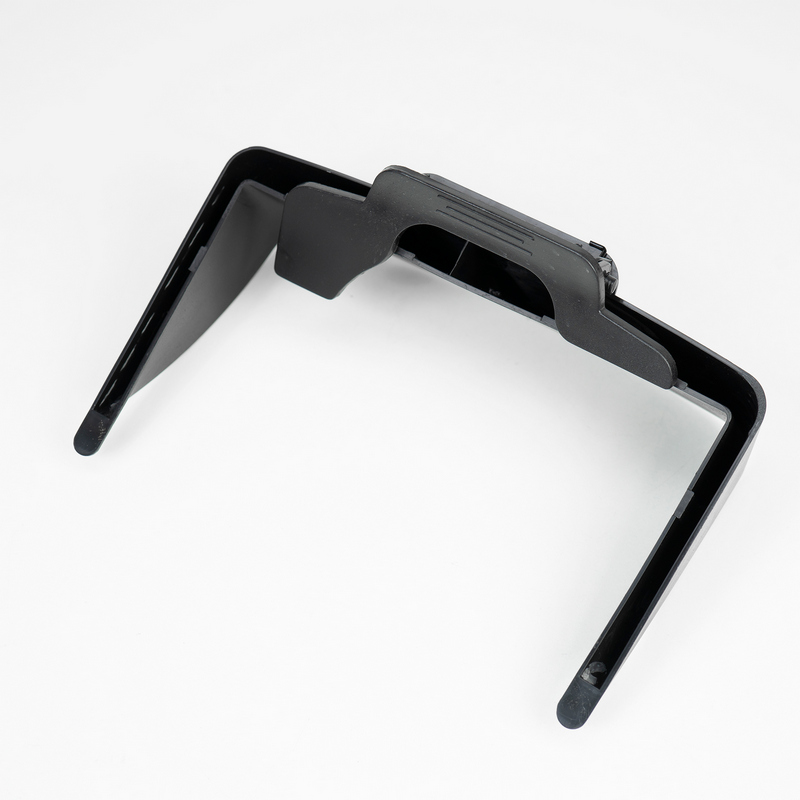 Parasolar universal PNI 7G 42117, pentru sisteme navigatie GPS cu ecran de 7 inch