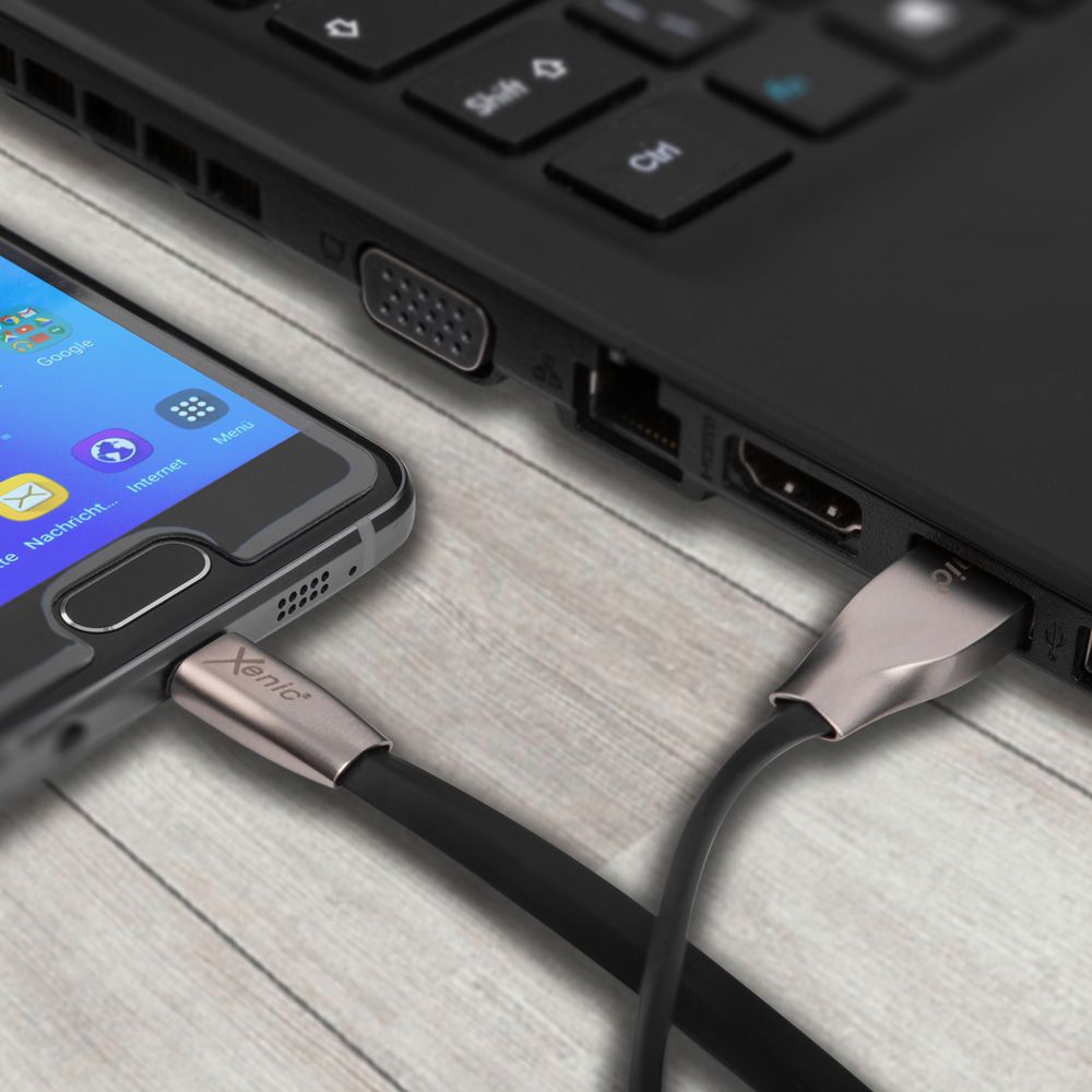Cablu de date si incarcare MicroUSB Xenic Fast, lungime 1.2 m, conectori placati cu nichel, negru