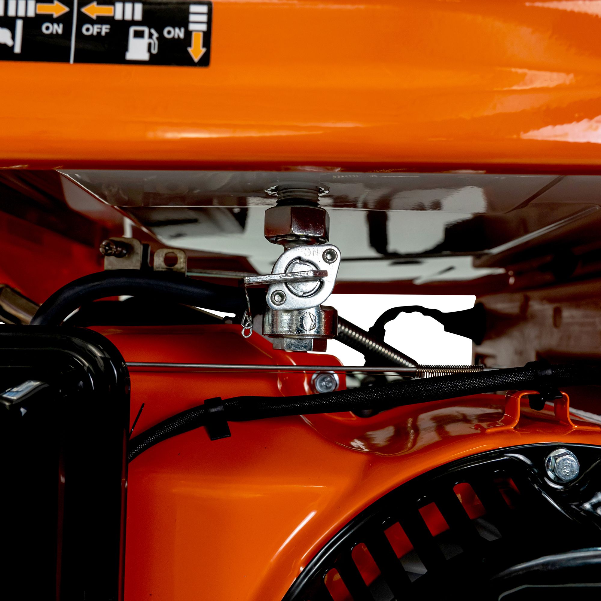 Generator de curent RURIS R-Power GE8000, motor General Engine, benzina, 459 CC, 4T, 14 CP, putere maxima 7500 W, cadru, roti deplasare