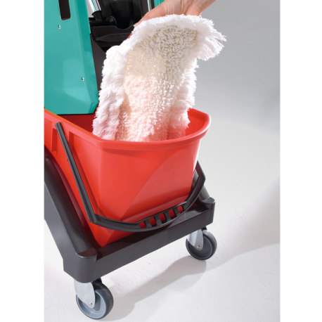Carucior pentru spalat cu sistem de stoarcere Leifheit Professional 59101, cu 2 galeti de 17 litri, albastru si rosu, fara mop