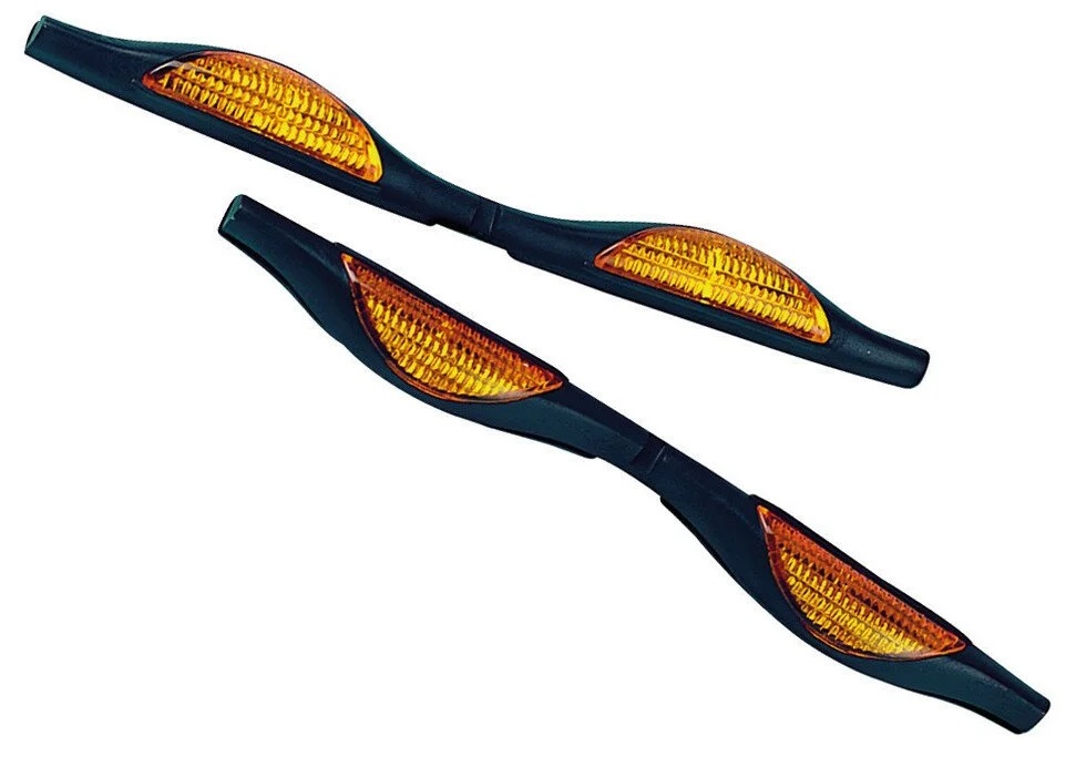 Set 2 protectii pentru portiera LAMPA Wave LAM20658, prindere snap-on, cu elemente reflectorizante, lungime 200 mm