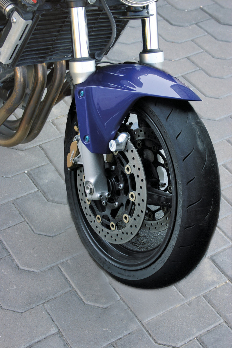 Antifurt motocicleta cu blocare disc de frana LAMPA Bite LAM90626,bolt 5.5 mm, otel calit, sistem push-to-lock, husa si 3 chei