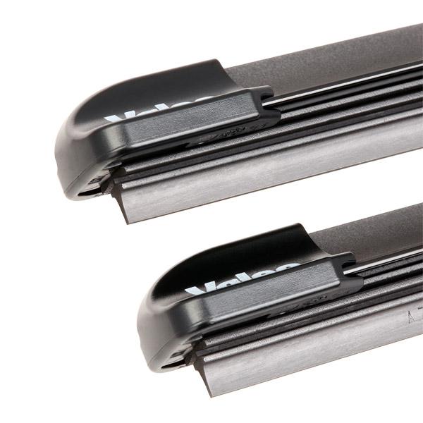 Set stergatoare parbriz VALEO SILENCIO X.TRM FLAT BLADE SET 574303, lungime 550 mm, fara carcasa, cu spoiler