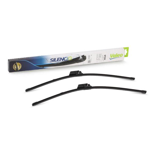 Set stergatoare parbriz VALEO SILENCIO X.TRM FLAT BLADE SET 574307, lungime 560 mm, fara carcasa, cu spoiler