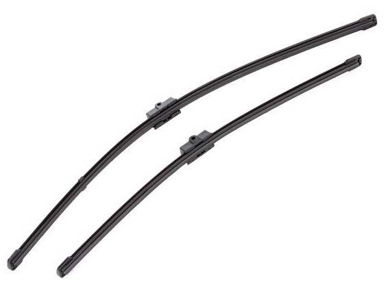 Set stergatoare parbriz VALEO SILENCIO X.TRM FLAT BLADE SET 574346, lungime 600 mm, 475 mm, fara carcasa, cu spoiler