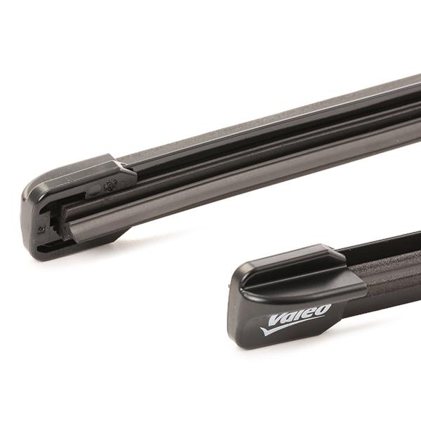 Set stergatoare parbriz VALEO SILENCIO X.TRM FLAT BLADE SET 574358, lungime 650 mm, fara carcasa, cu spoiler
