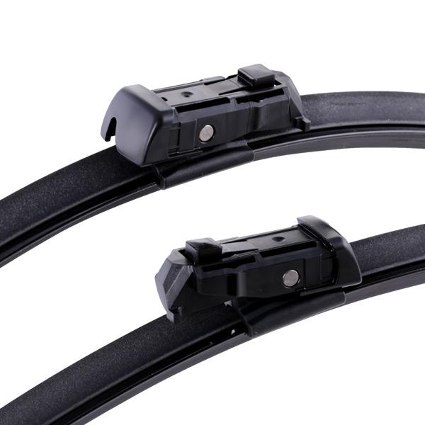 Set stergatoare parbriz VALEO SILENCIO X.TRM FLAT BLADE SET 574680, lungime 750 mm, 650 mm, fara carcasa, cu spoiler