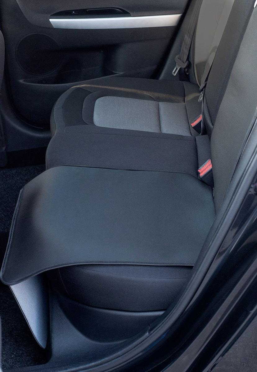 Protectie pentru scaun auto CARPASSION 20201CP, din piele ecologica, pentru scaune de copii, negru